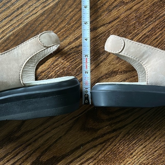 Propet easy walker Women's sandals size 8.5 - Picture 13 of 13